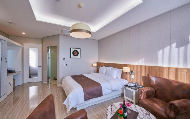 Gwangju Aura Hotel