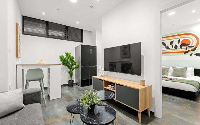 Modern renovated 1 bedroom apartment, Central TLV M2
