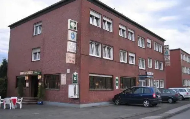 Haus Schiffer