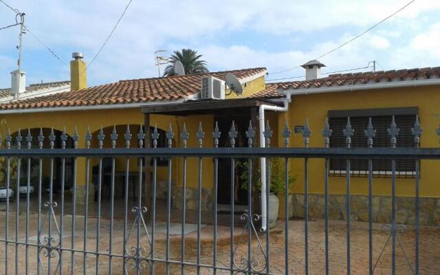 Villa with garden and pool in Denia