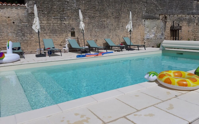 Les Volets Verts Aulnay