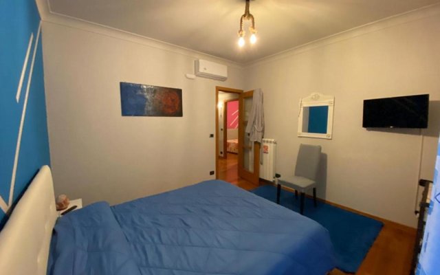 Room in Guest Room - Appartamento Quadrifoglio