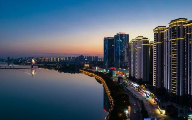 Starway Hotel Shangrao Wanda Plaza