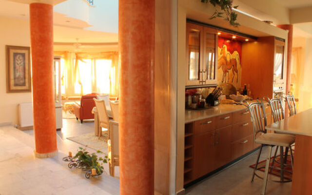 Stargazer Villa
