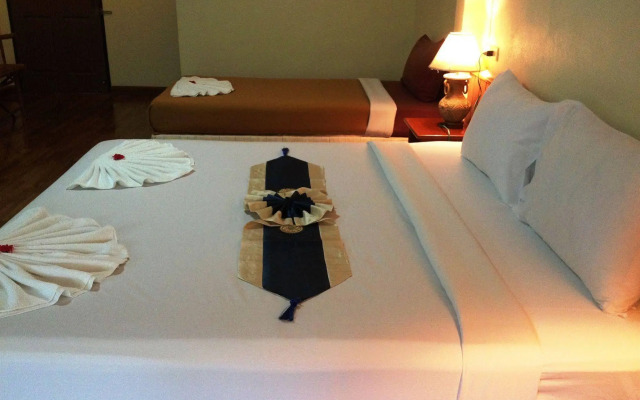 Khaolak Inn