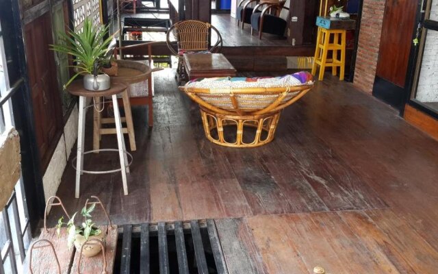 Thung Yang House