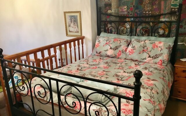 Charming 1-bed House in Hebden Bridge