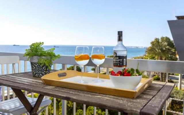 Limassol Olimpia Beach Suite