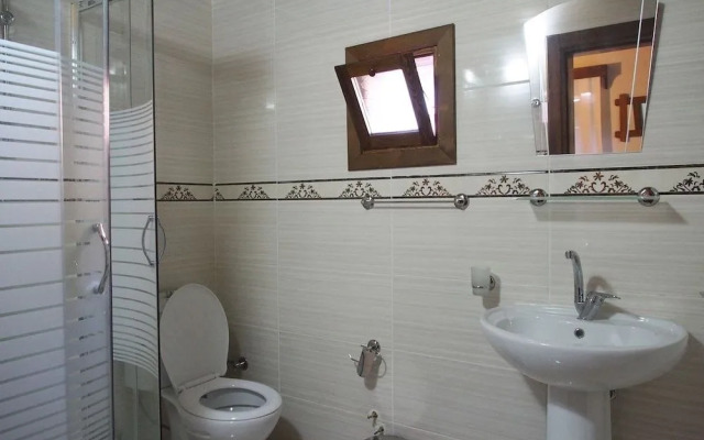Elaia Hotel