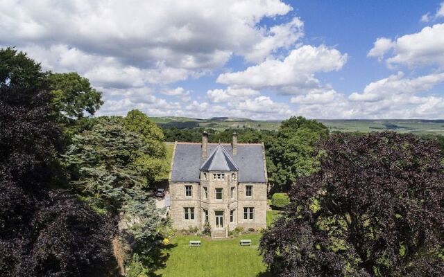 Stow House