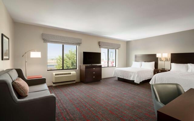 Hampton Inn & Suites Phoenix Glendale-Westgate