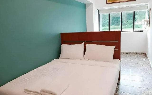 Pearl Inn