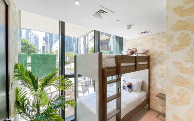 bnbme | Boulevard Heights | 3 + Maids