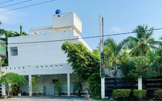 Hikka Holiday Inn