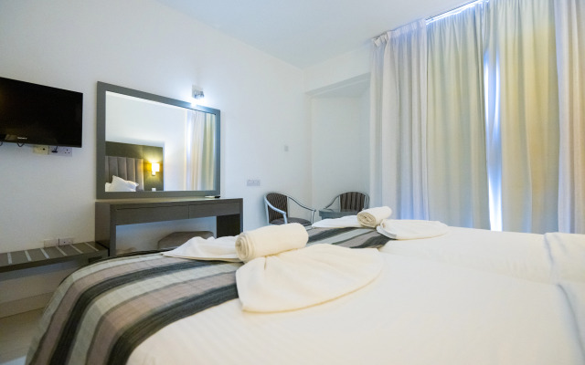 Napa Jay Hotel