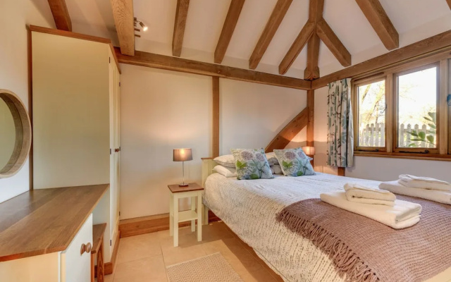 Magnific Holiday Home in Stone Oxney With Garden