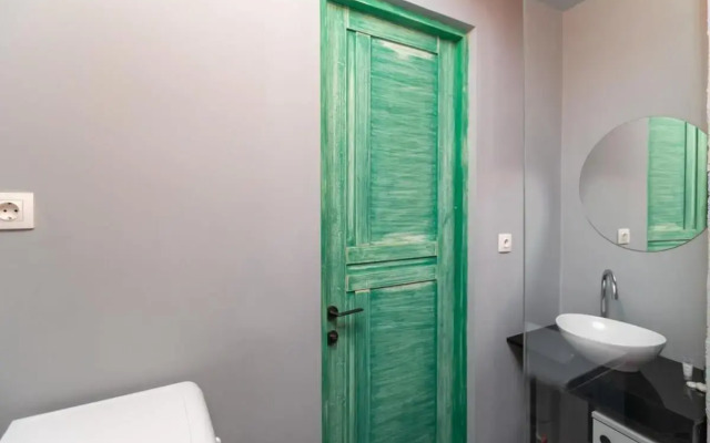 Bright & Stylish Studio In The Heart Of Tbilisi
