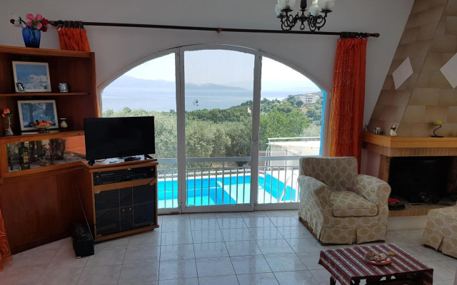 Villa Konaki