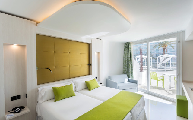 Sirenis Hotel Tres Carabelas & SPA
