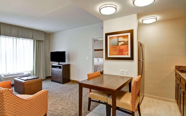 Homewood Suites by Hilton Woodbridge