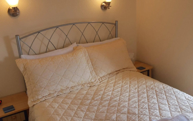 Del Mar B&B