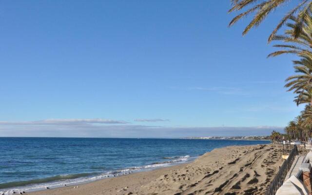 Marbella House Apartamento Duplex 44