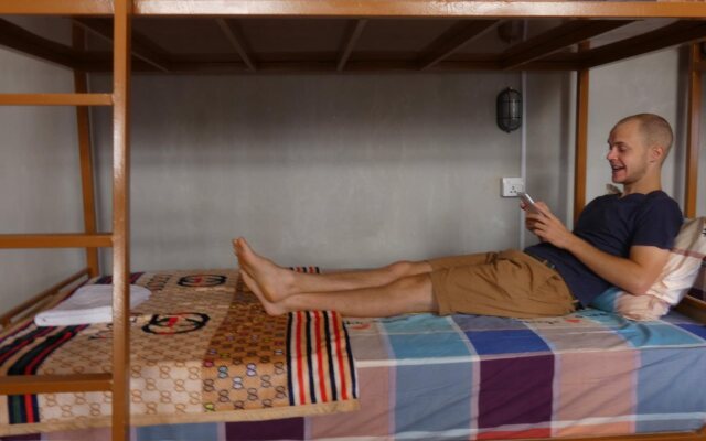 Pich Guest House