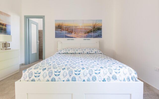 3553 Villa Cirenaica by Barbarhouse