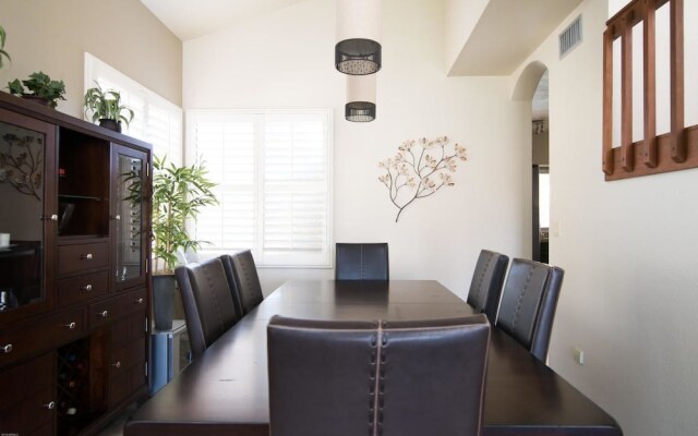 Scottsdale Serenity Pool  5Bd Sleeps 14