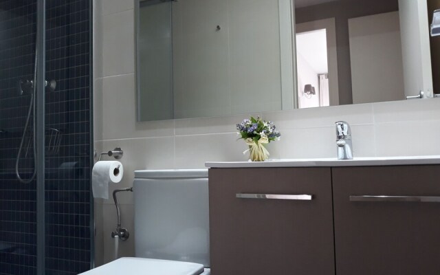 Residencial Paradise Village B