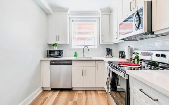 1BR Apt With King Bed Netflix-near Downtown