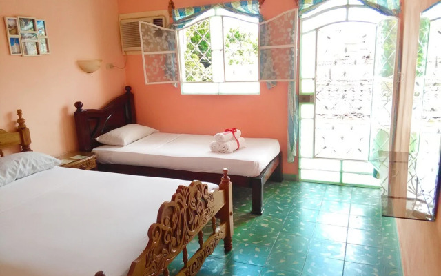 Central Room Terrace-Balcony