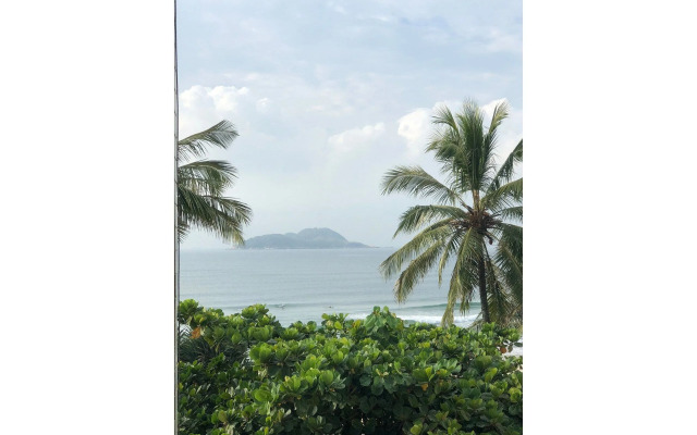 01E Vista Linda Pe Areia Guaruja - Tombo