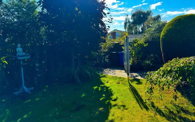 Charming 3-bedroom Bungalow in Oulton Lowestoft