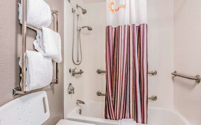 La Quinta Inn & Suites by Wyndham Phoenix Scottsdale
