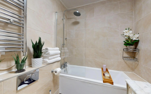 Park Lane Apartments - Clarges St