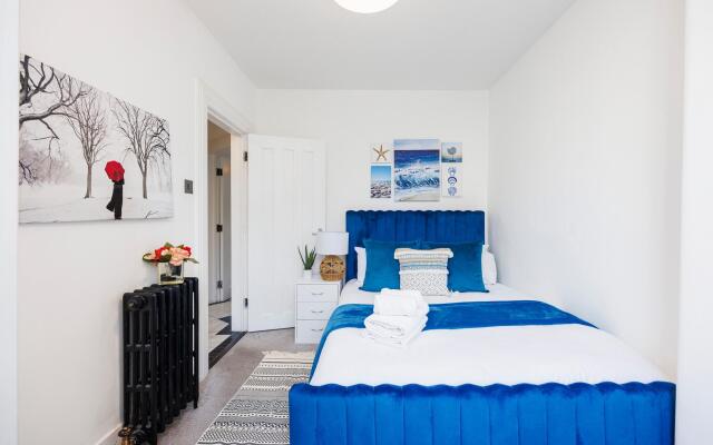 London Bridge 2 bed Apartment Borough Market
