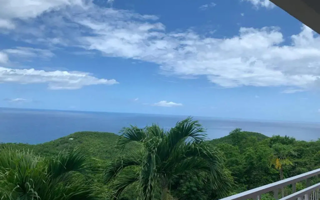 PARADIS AU SOLEIL, vue panoramique sur mer