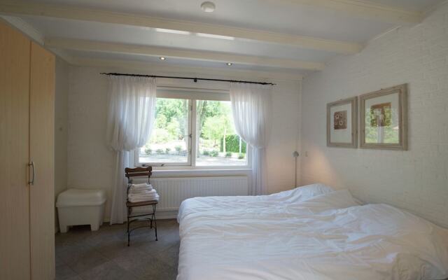 Holiday Home at Bedafse Bergen