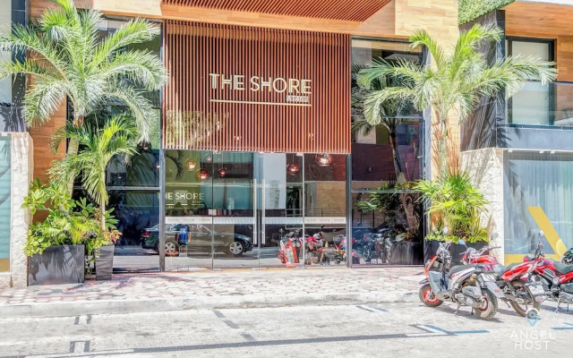 Shore Condos 2 blocks to the beach