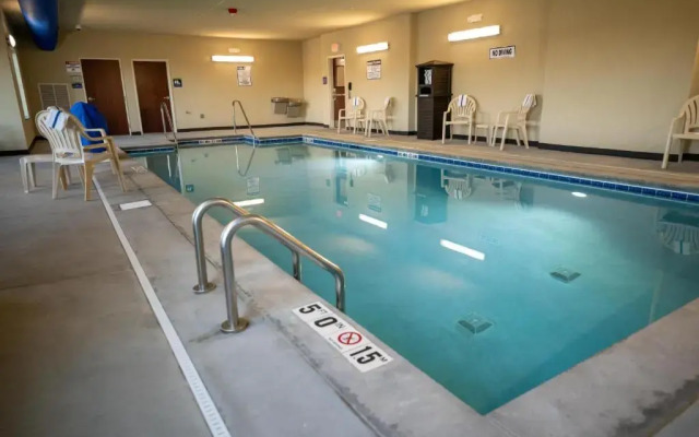 Cobblestone Hotel & Suites - Lamar