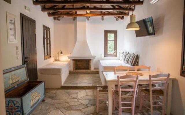 Aristi's Houses
