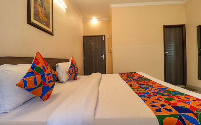 Fabhotel Golden Sunrise Inn