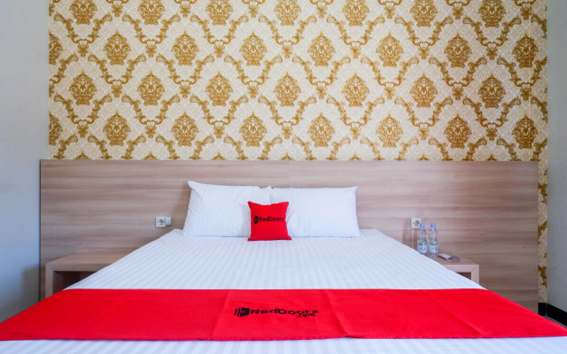 RedDoorz Plus @ Jl Pemuda Pati