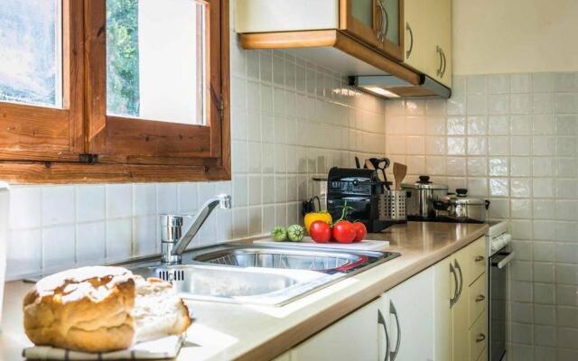 Garden House, up to 8px 1km from Fiskardo