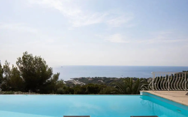 Albert - Villa Monte Carlo