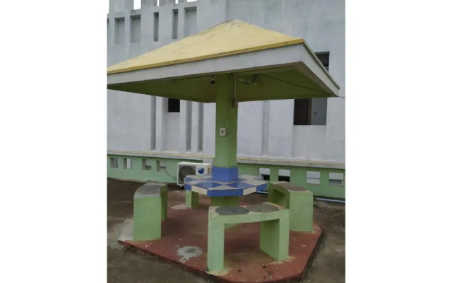 Hotel Golden Dust Puri