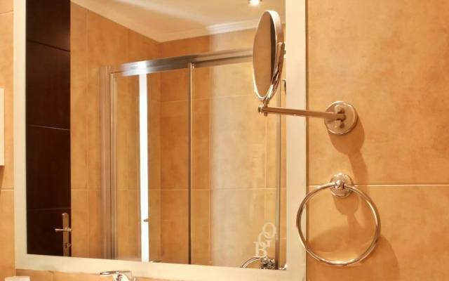 Olympia Golden Beach & Spa