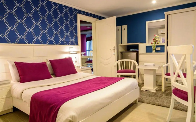 Royal Day Hotel
