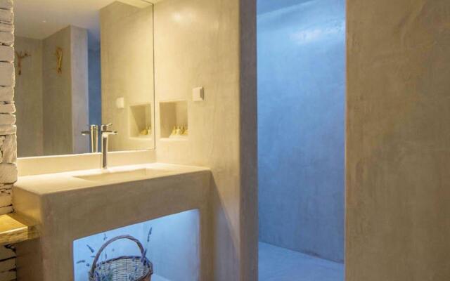 Levantes Ios Boutique Hotel